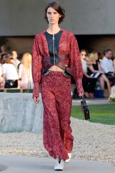 Look 6